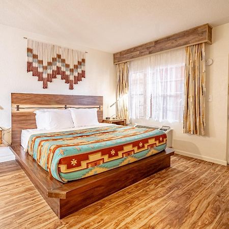 The Classic Desert Aire Hotel Аламоґордо Екстер'єр фото